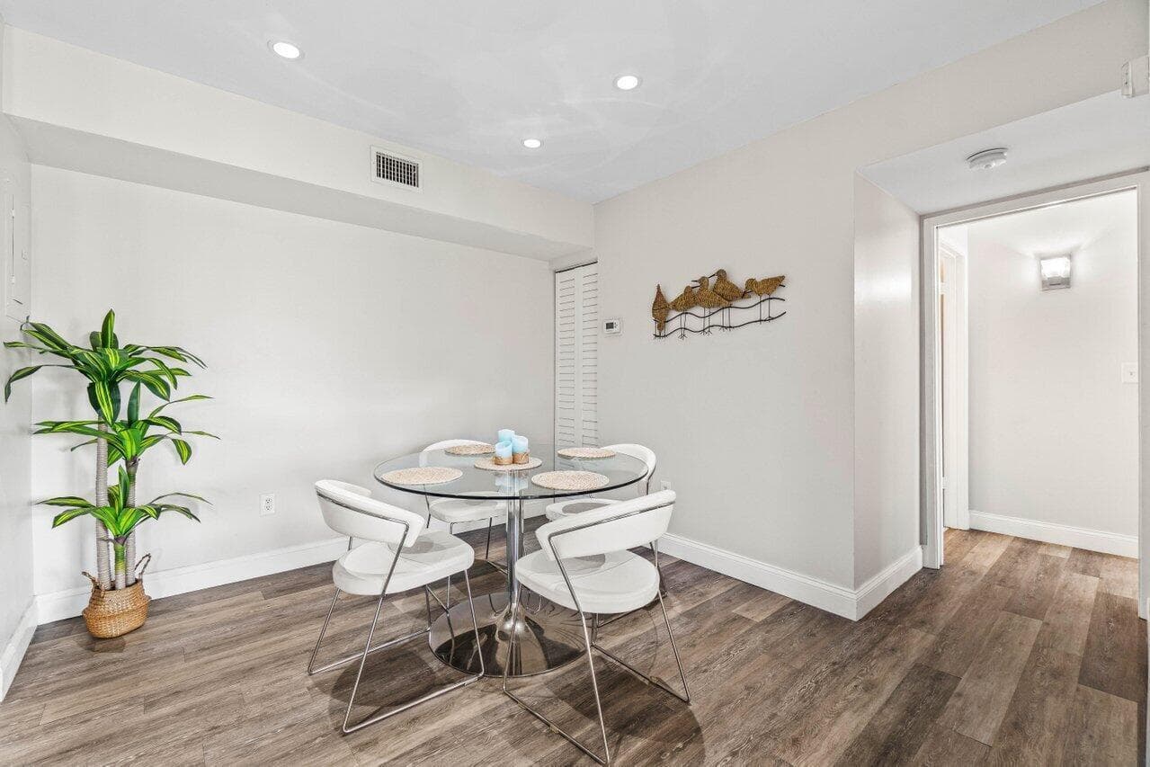 157 Yacht Club Way photo 8