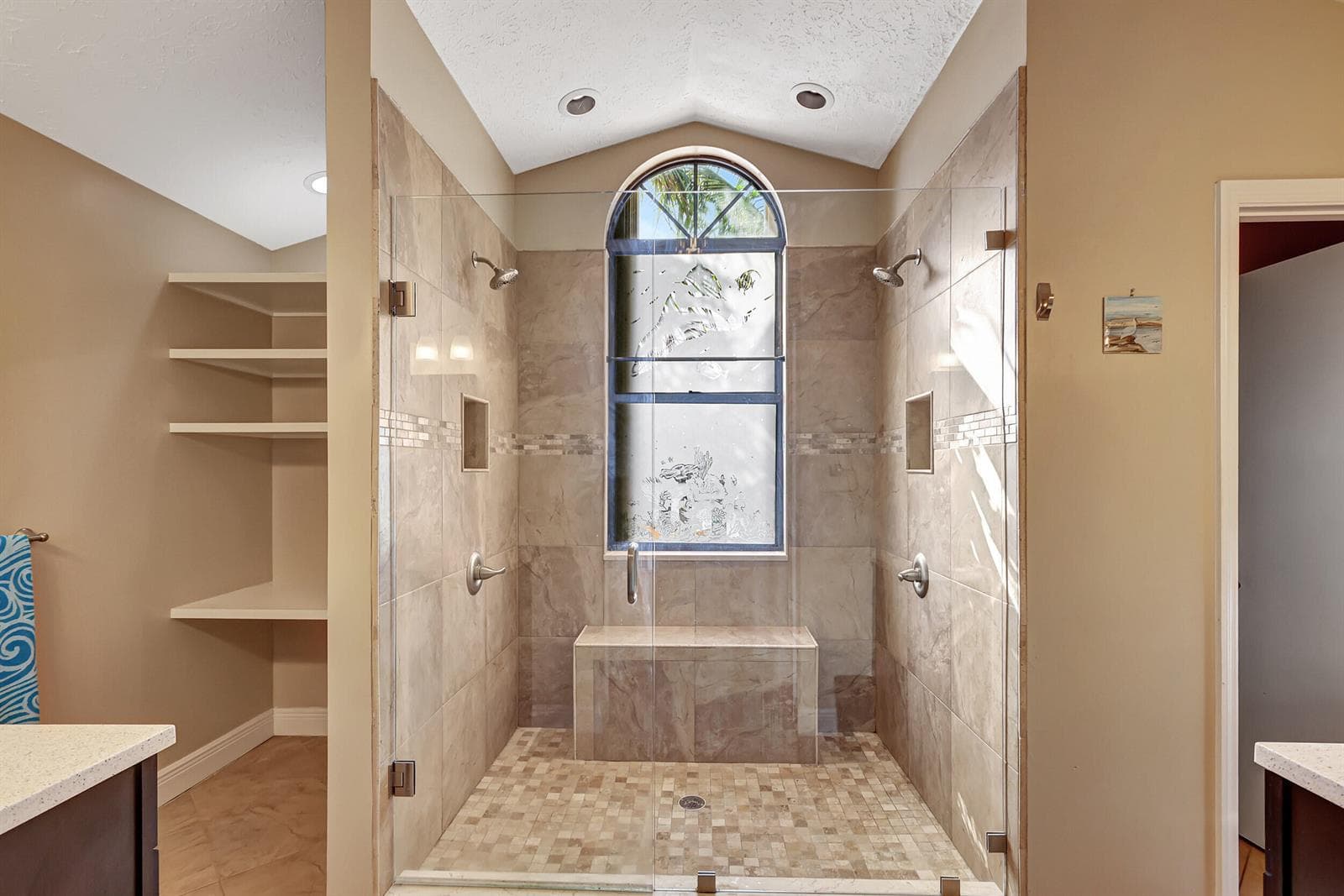 137 Queens Road photo 20