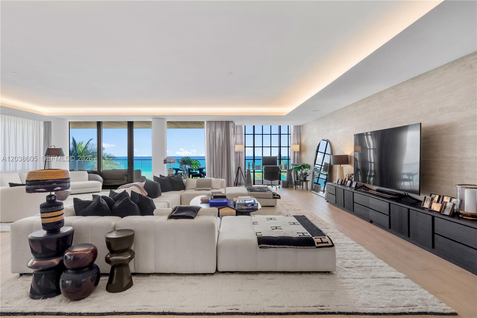 8955 E Collins Ave 301 photo 4