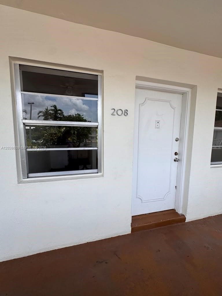 1860 Venice Park Dr 208 photo 6