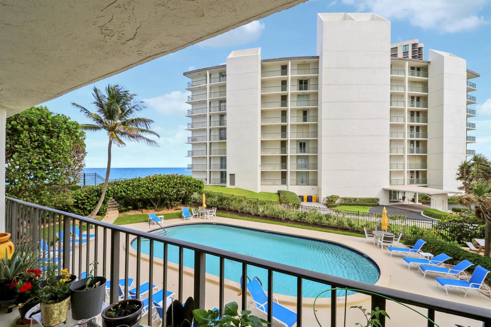 5420 N Ocean 204 photo 24