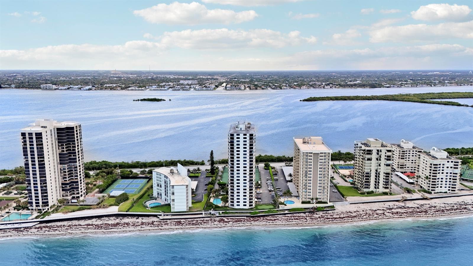 5420 N Ocean 204 photo 14