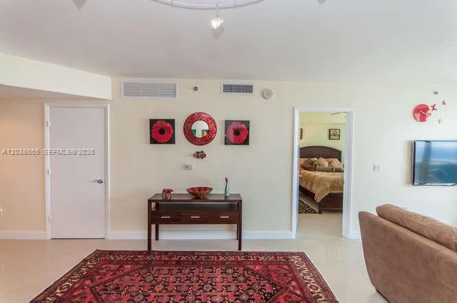 1800 S Ocean Dr 3103 photo 18