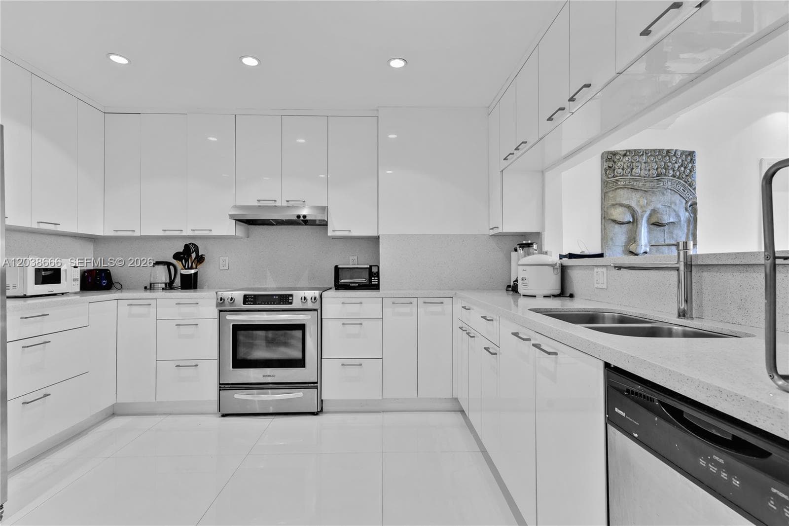 251 Crandon Blvd 322 photo 9