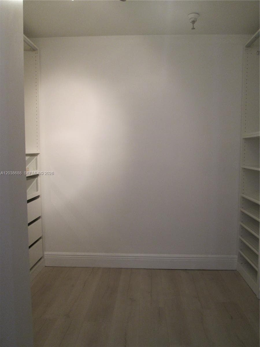290 174th St 1812 photo 15