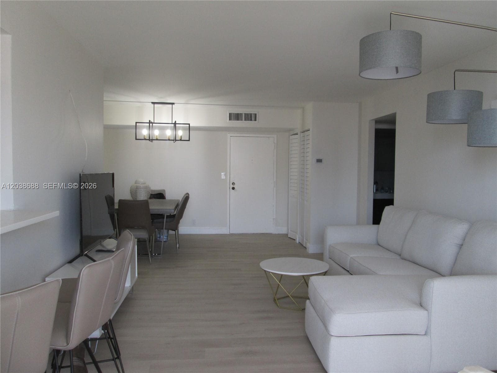 290 174th St 1812 photo 4
