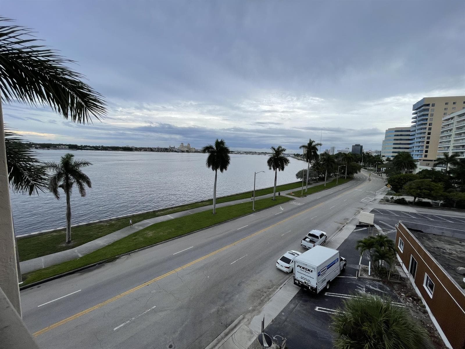 1801 N Flagler Drive 502 photo 9