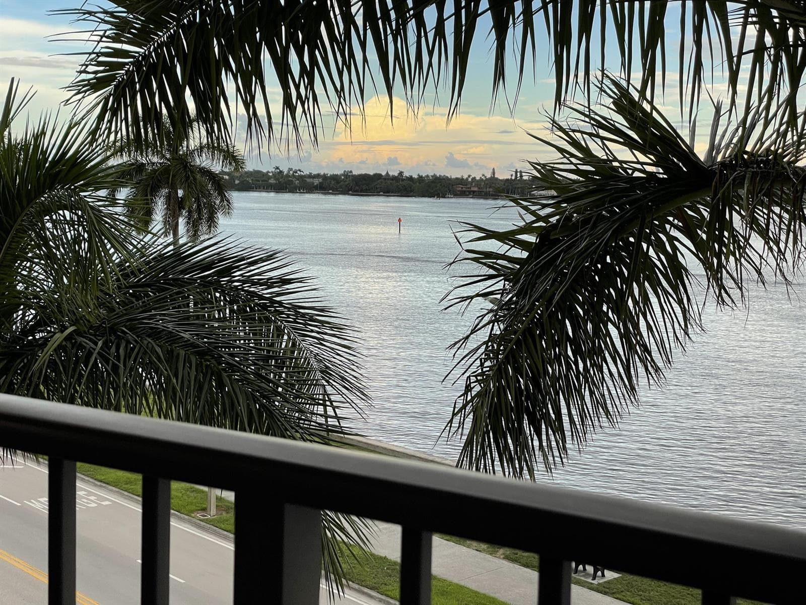 1801 N Flagler Drive 502 photo 11
