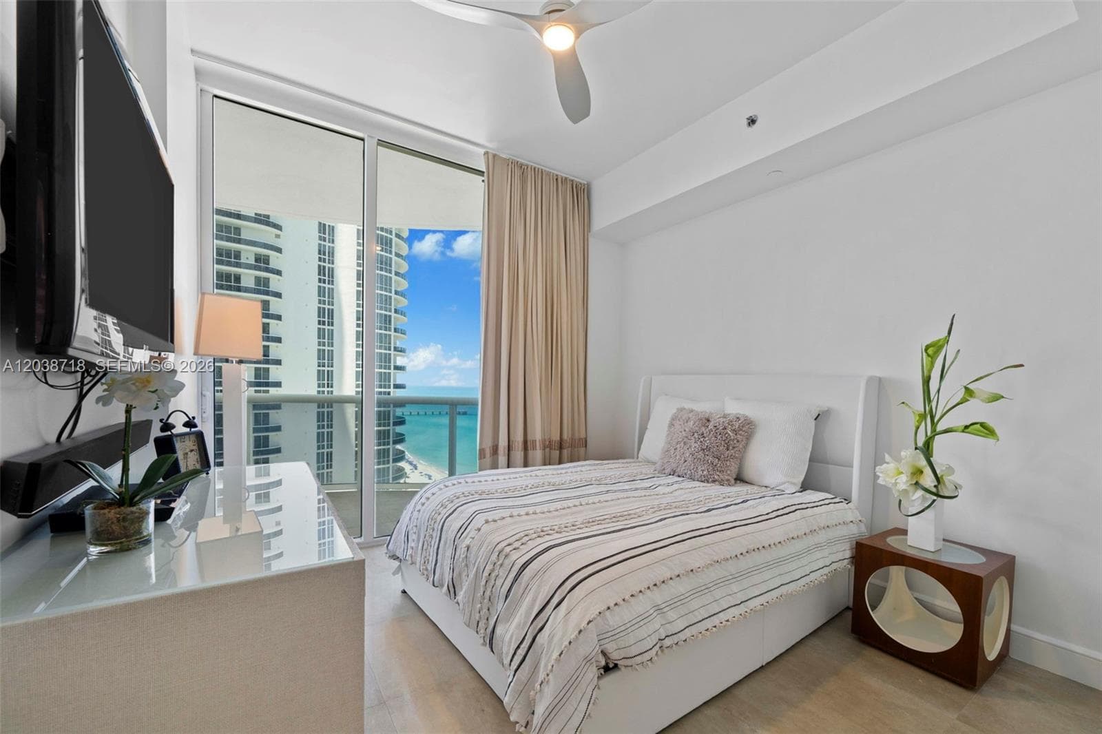 15901 Collins Ave 1502 photo 24