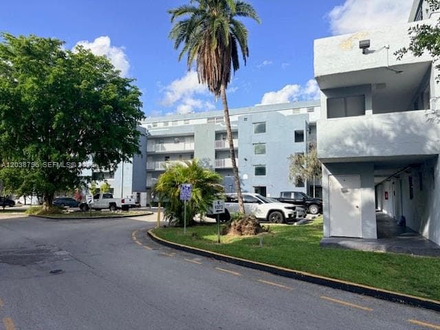 9375 Fontainebleau Blvd L403 photo 14