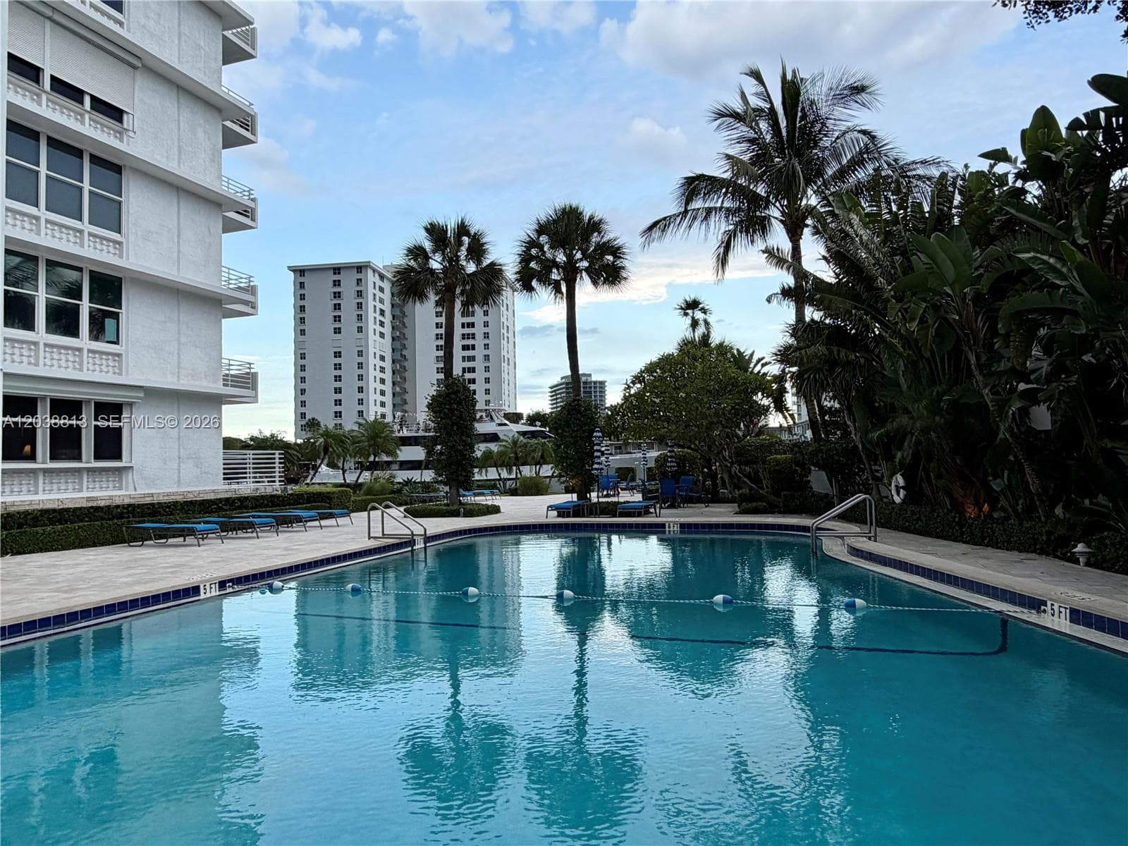 888 Intracoastal Dr 15E photo 25