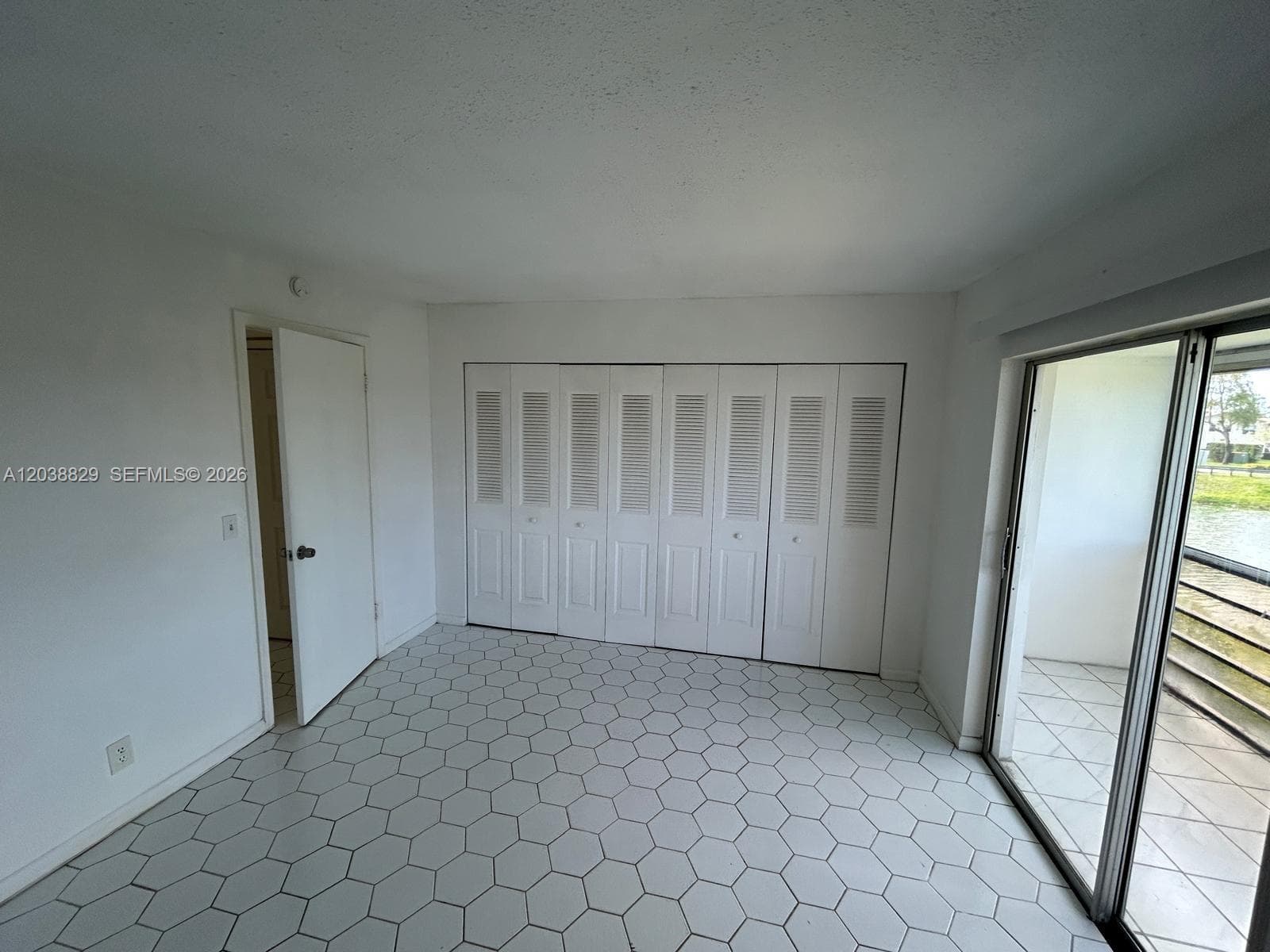 89 Berkshire D 89 photo 14