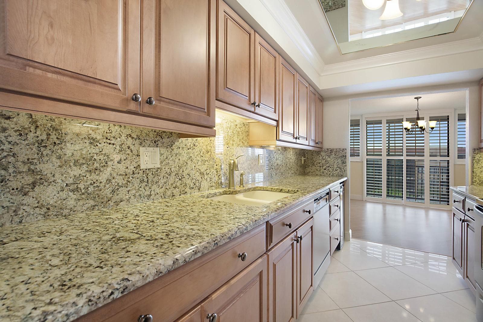 800 Jeffery Street 409 photo 2