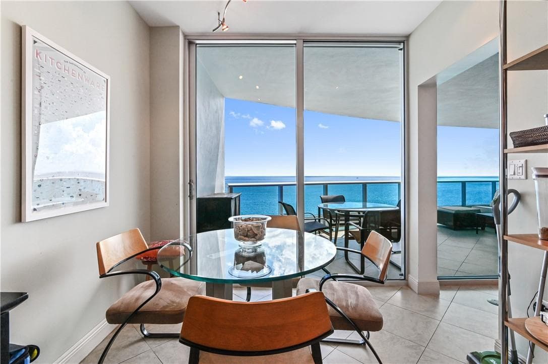 1600 S Ocean Boulevard 902 photo 23