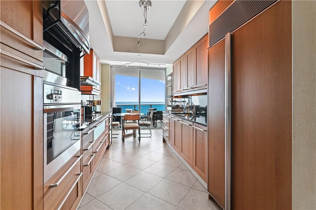 1600 S Ocean Boulevard 902 photo 22