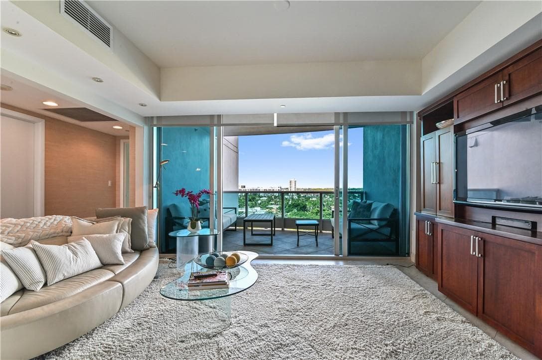 1600 S Ocean Boulevard 902 photo 7