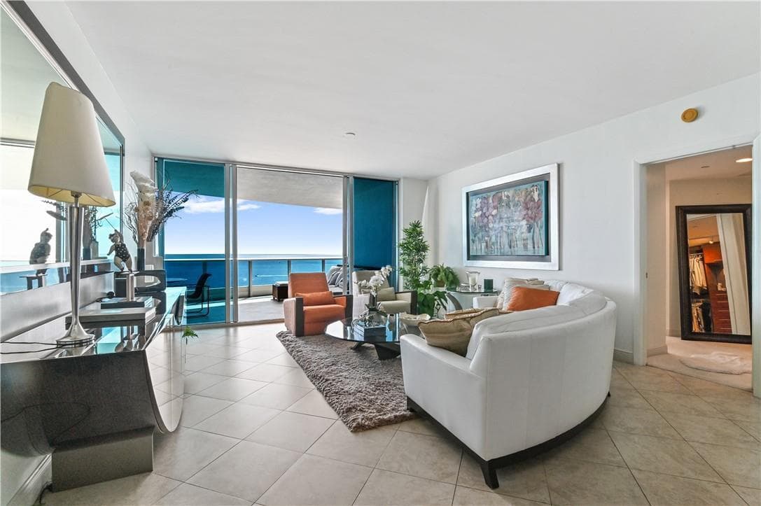 1600 S Ocean Boulevard 902 photo 19