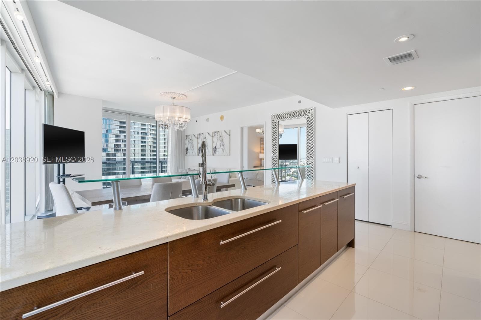 475 Brickell Ave 4315 photo 23