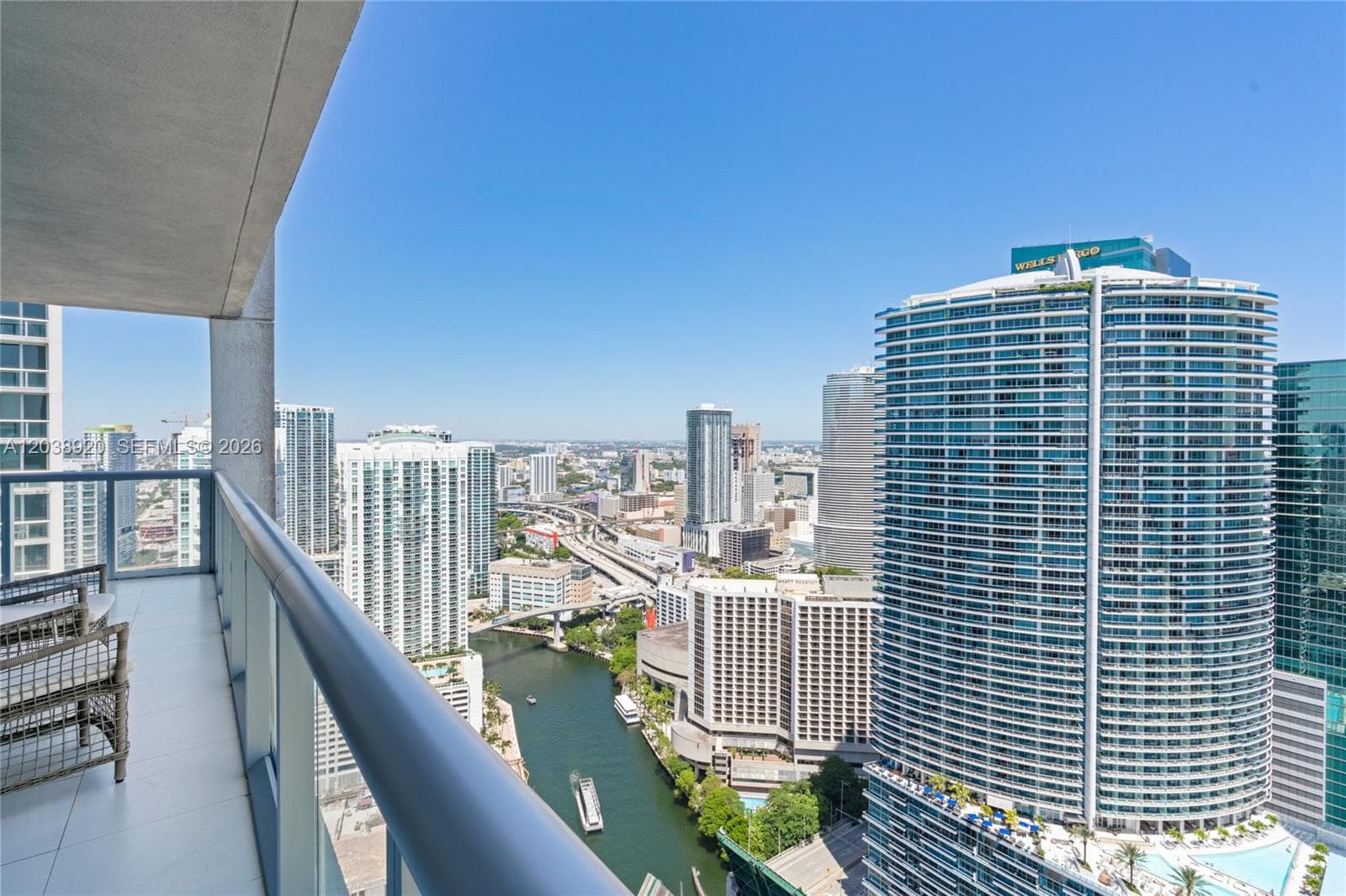 475 Brickell Ave 4315 photo 3