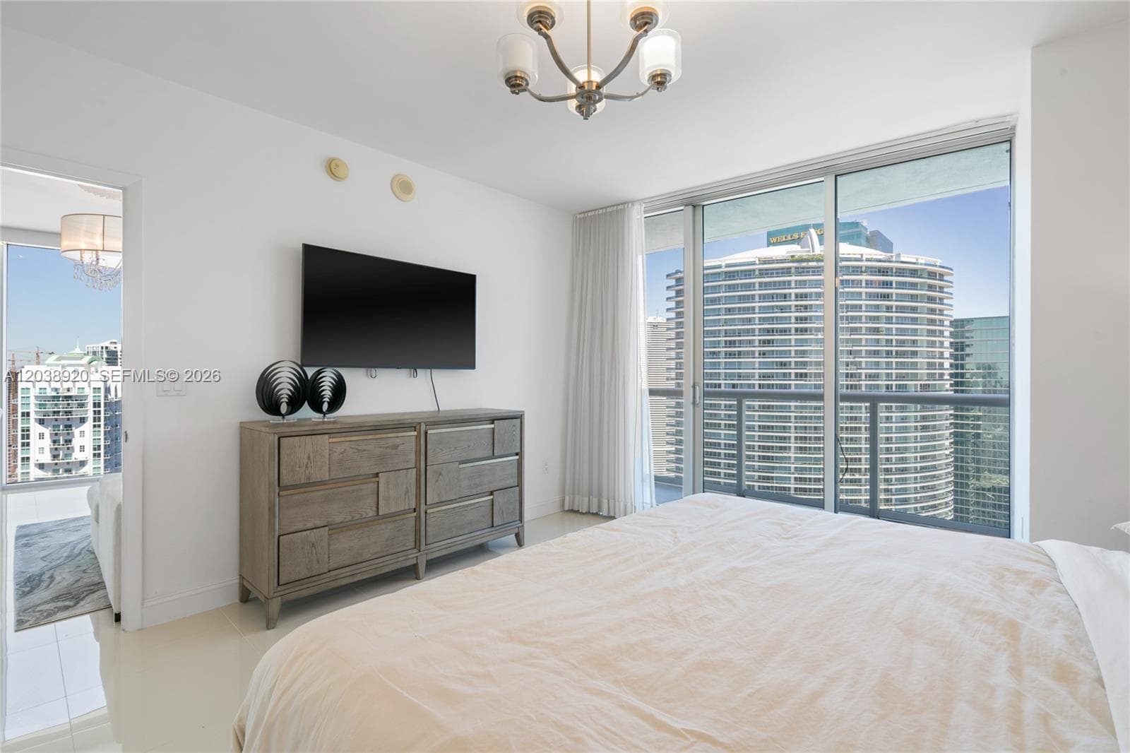 475 Brickell Ave 4315 photo 11