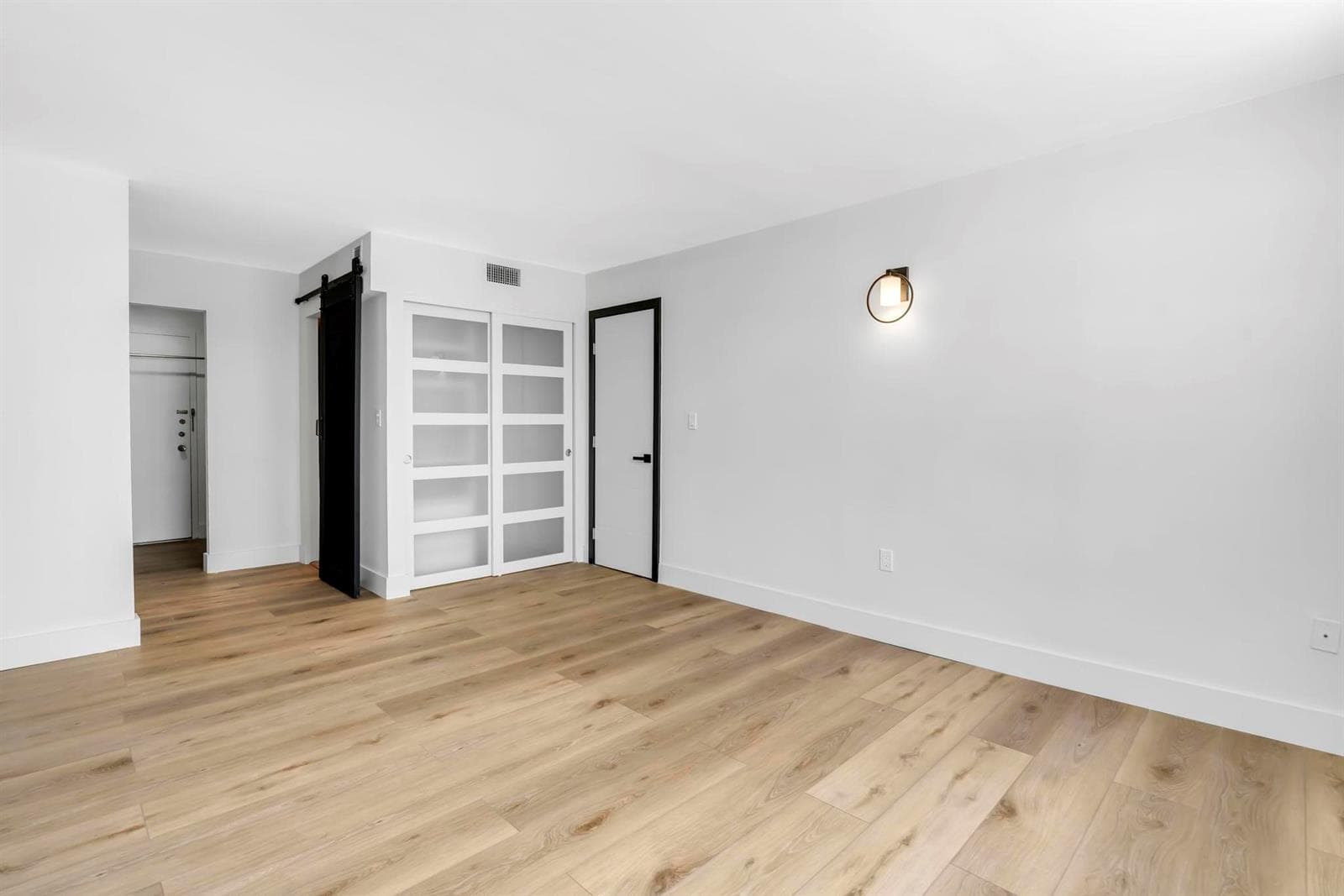 2780 NE 183rd Street 504 photo 24