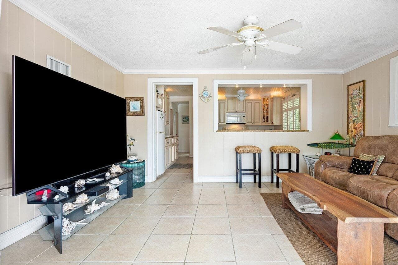 11091 Ellison Wilson Road photo 23