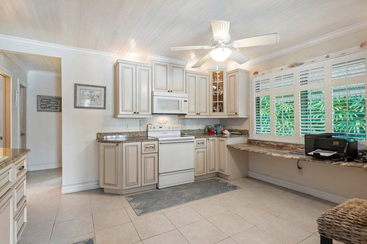 11091 Ellison Wilson Road photo 25