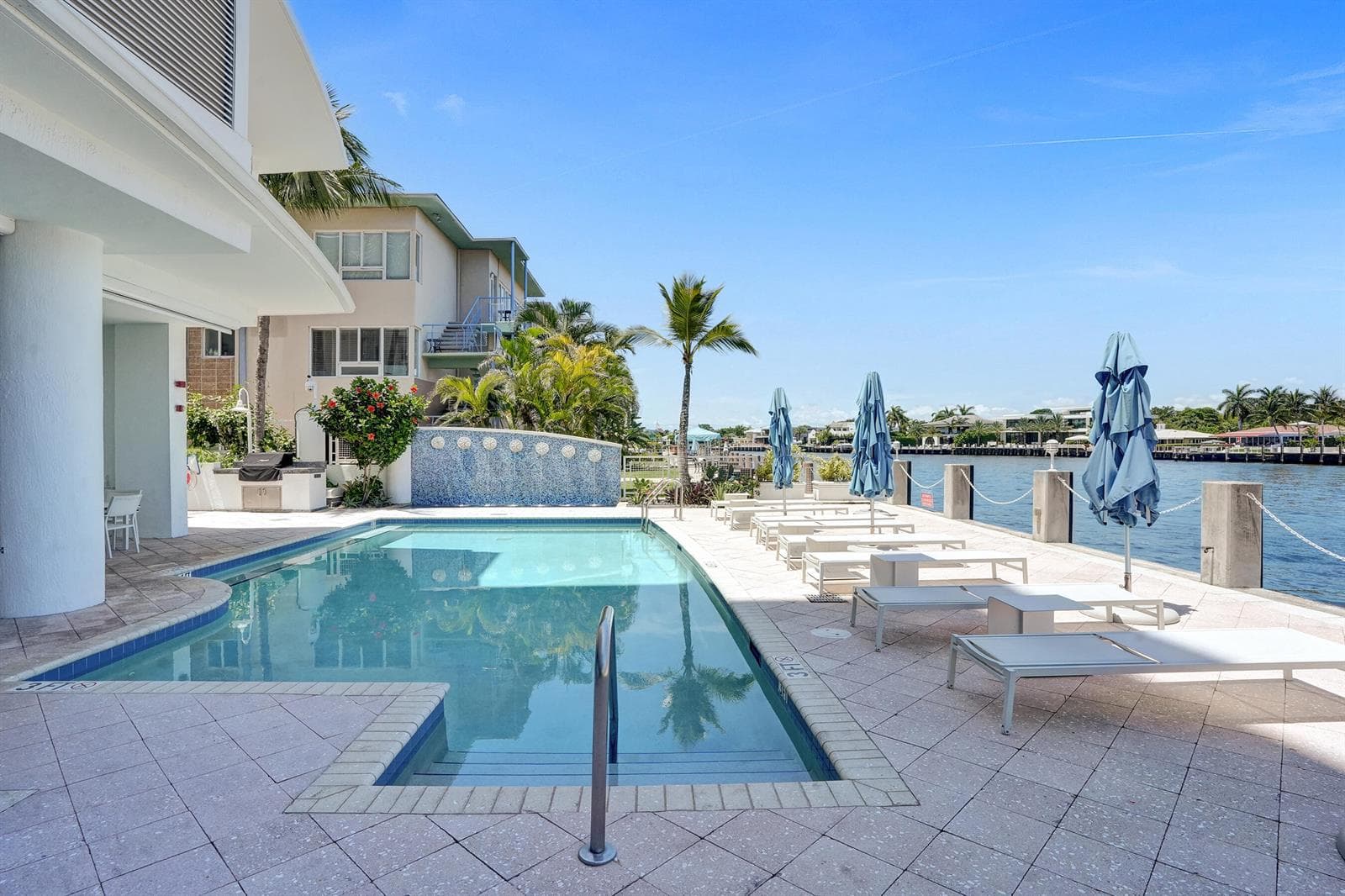 715 Bayshore Drive 902 photo 25