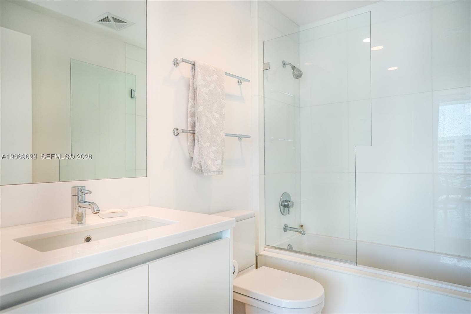 1445 16th St 1103 photo 9