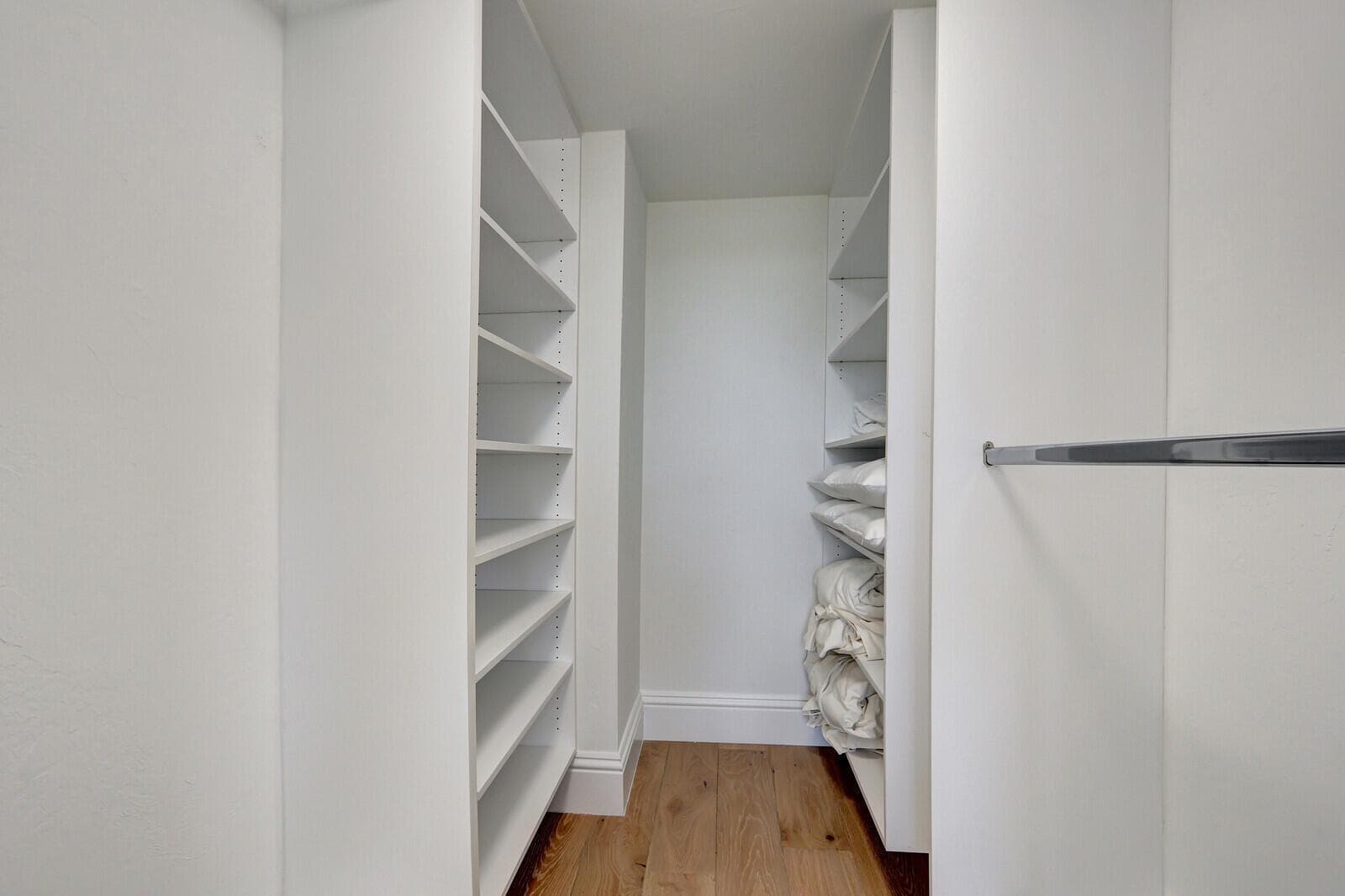 225 Beach Road 204 photo 20