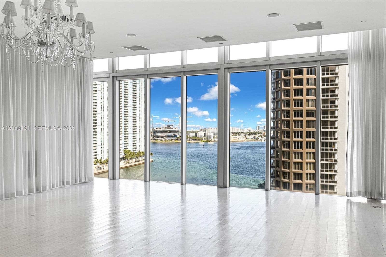 475 Brickell Ave 3113 photo 18