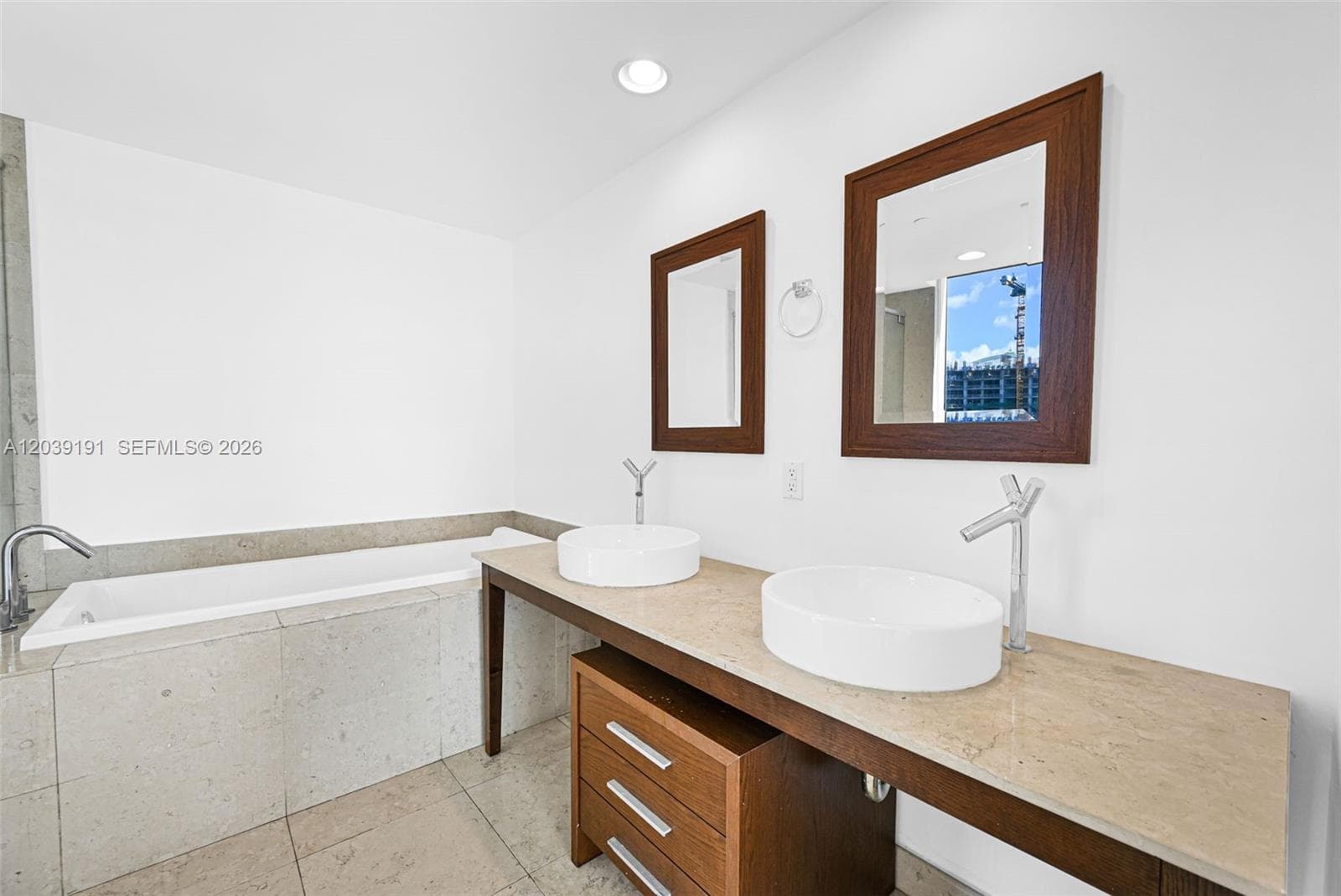 475 Brickell Ave 3113 photo 15