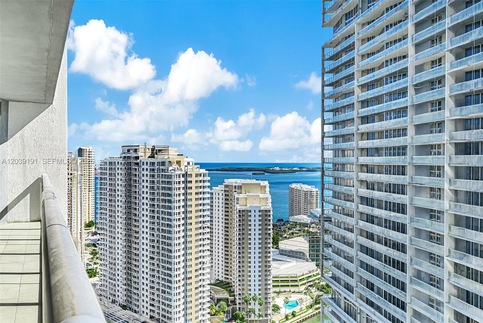 475 Brickell Ave 3113 photo 11