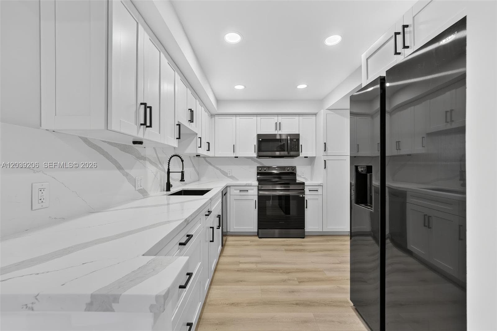 13155 Ixora Ct 512 photo 3
