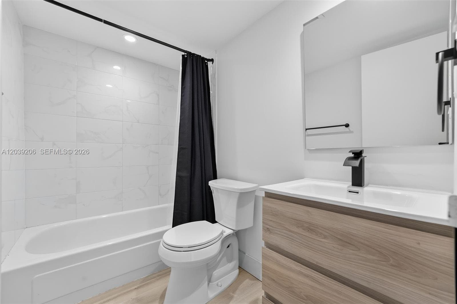 13155 Ixora Ct 512 photo 9