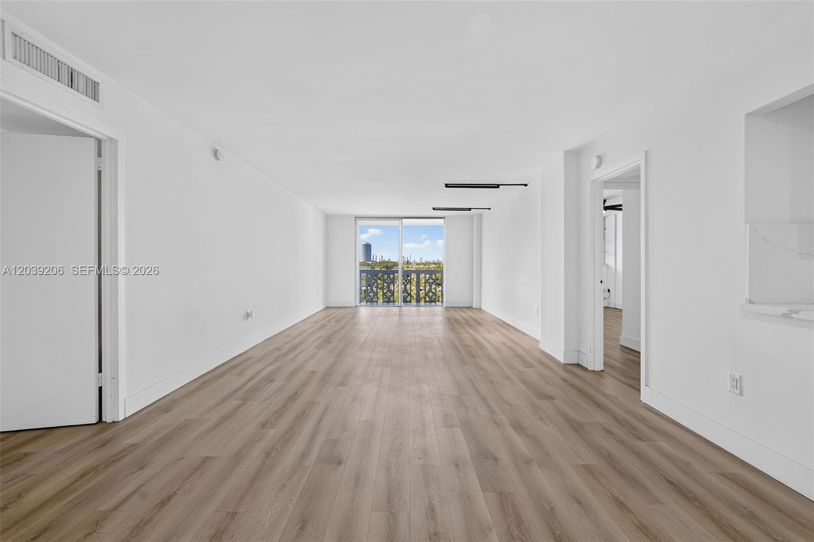 13155 Ixora Ct 512 photo 8