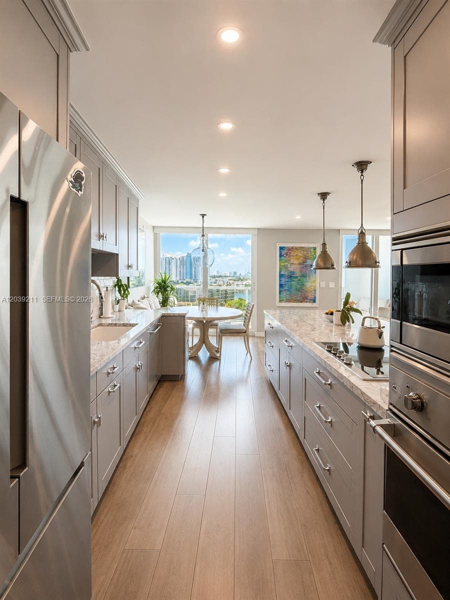 9 Island Ave 1114 photo 7