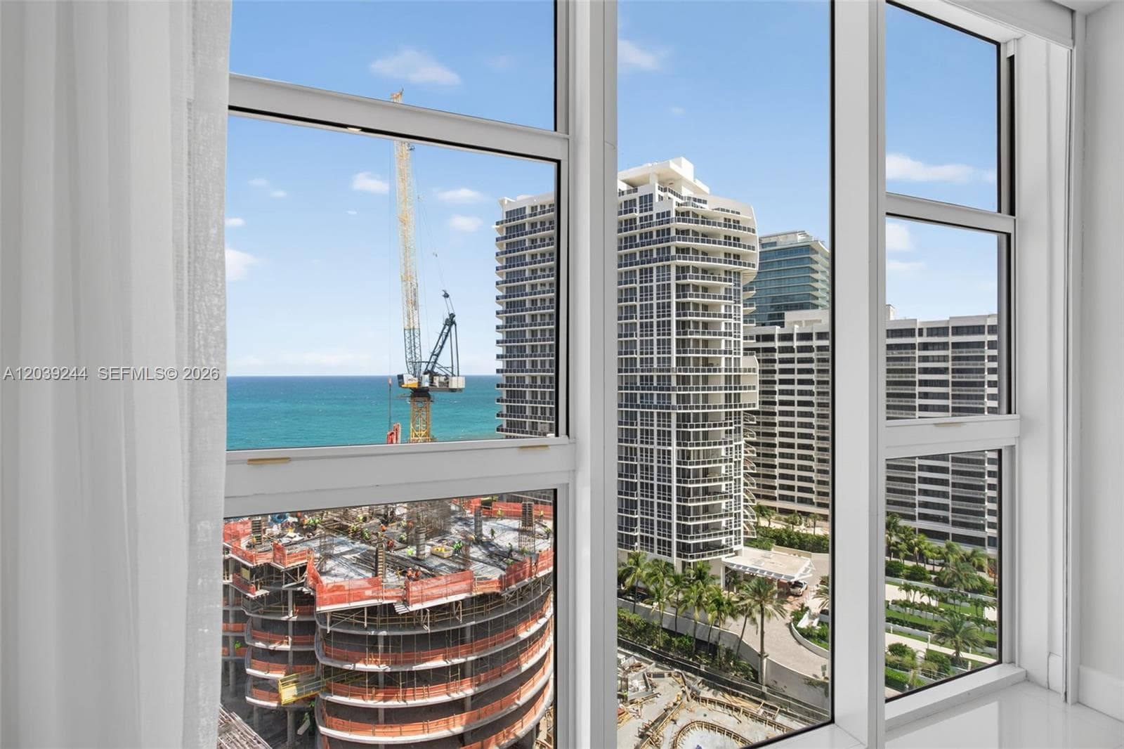 10275 Collins Ave 1521 photo 22