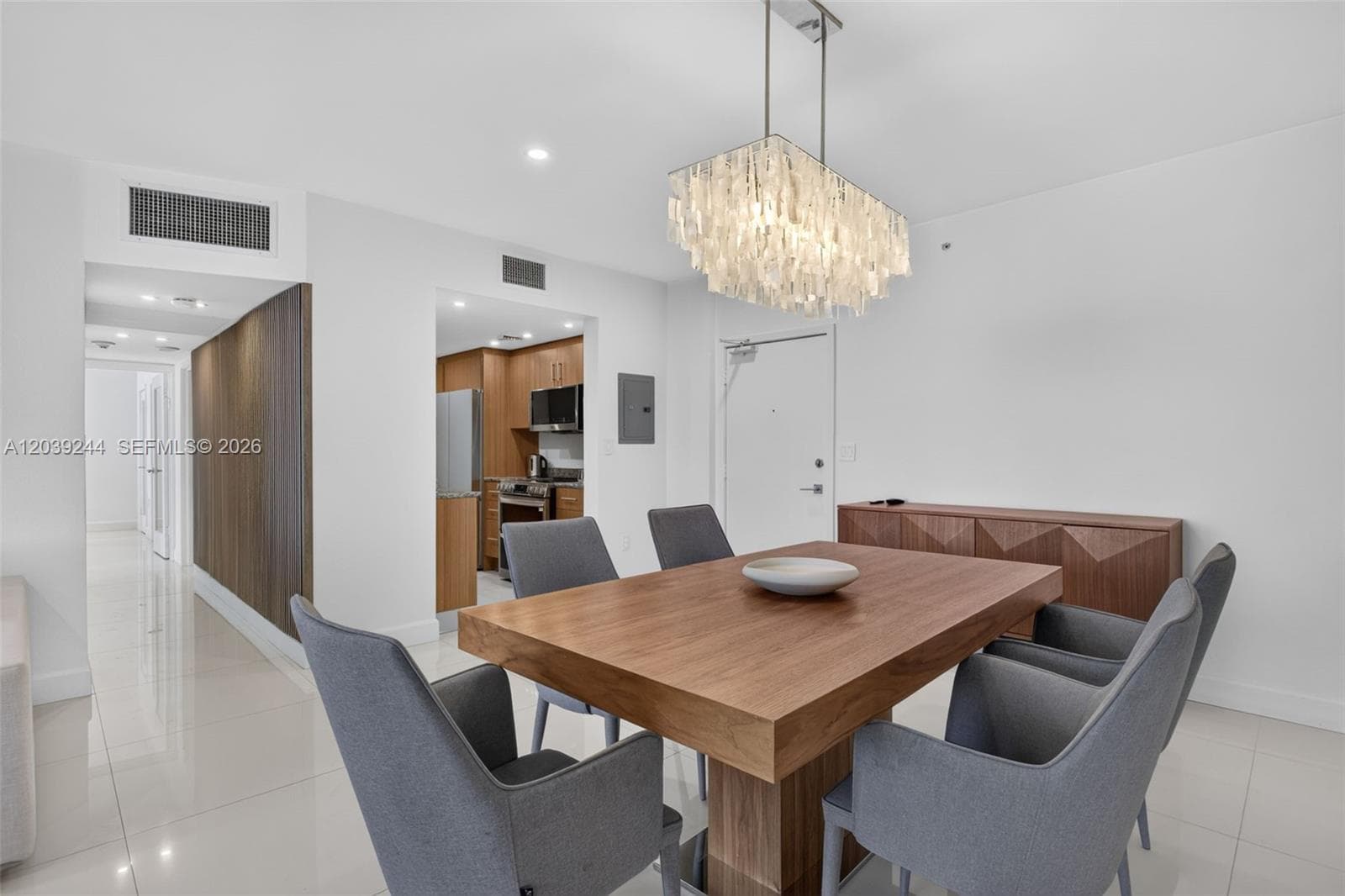 10275 Collins Ave 1521 photo 9