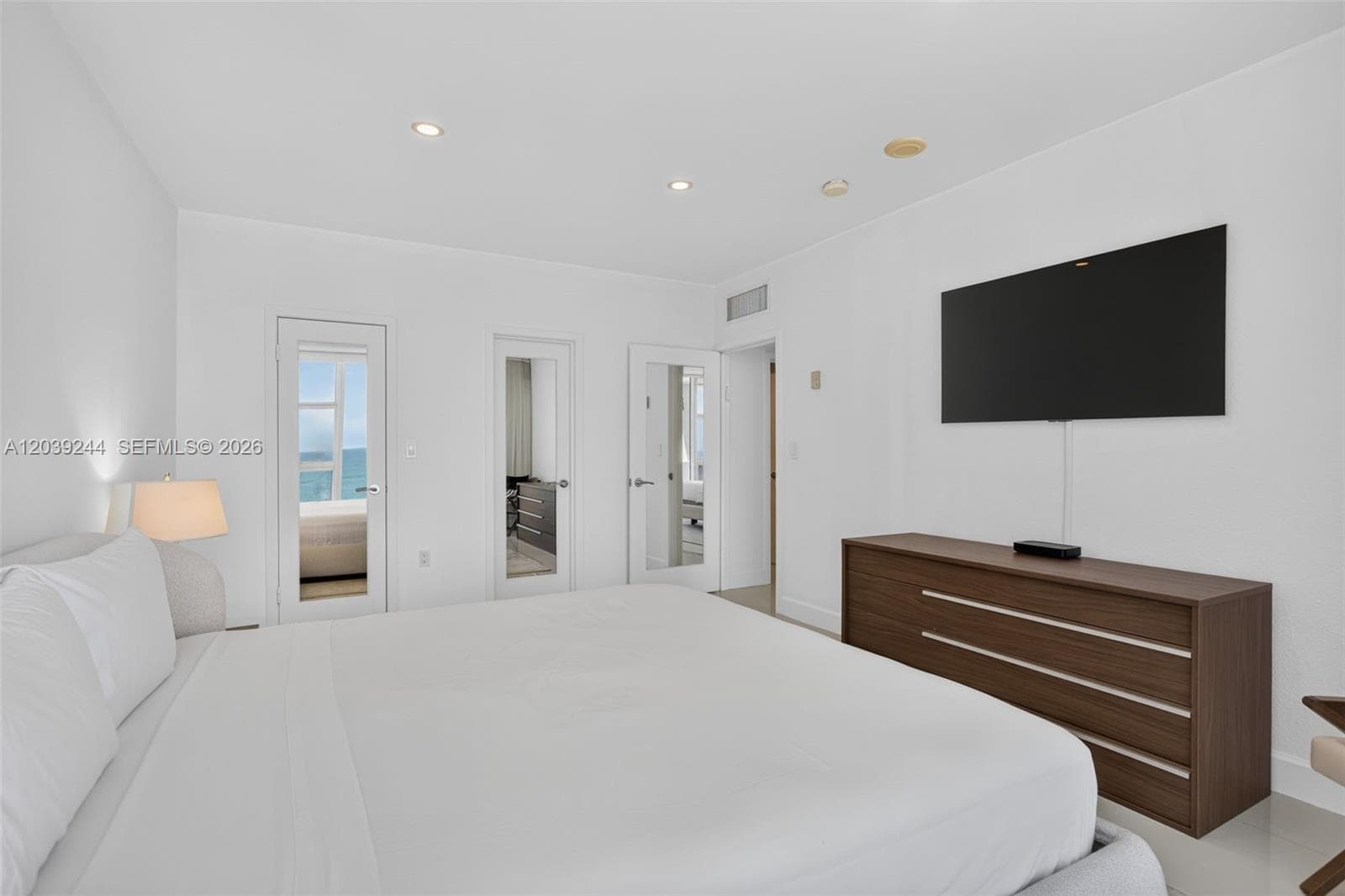 10275 Collins Ave 1521 photo 21