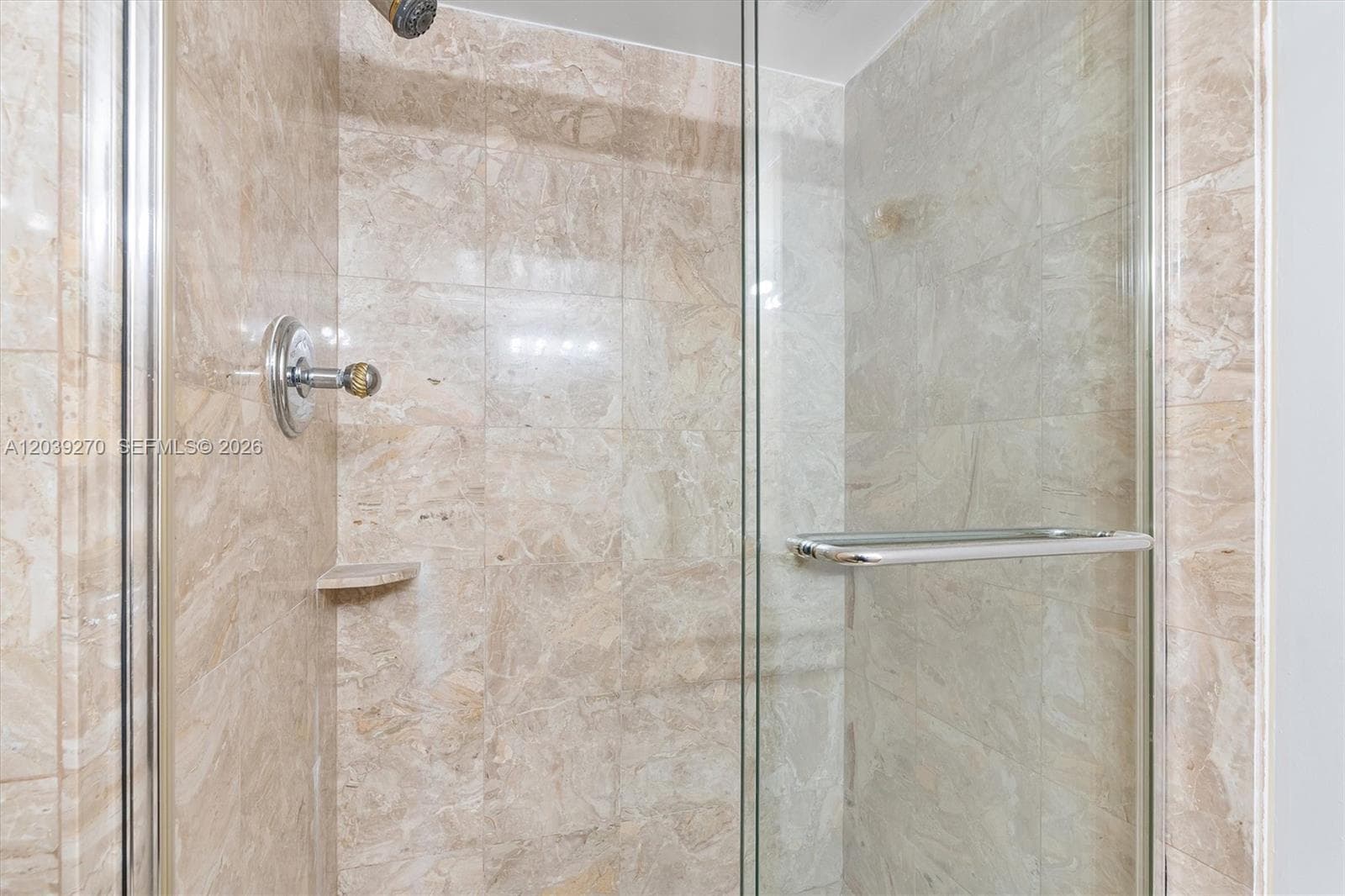 18031 Biscayne Blvd 1401 photo 20