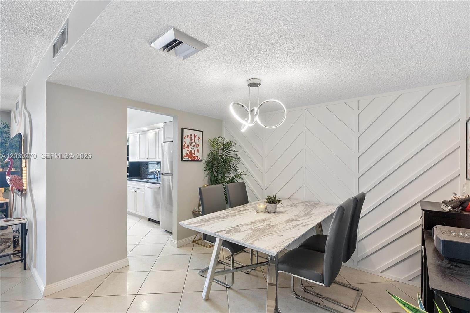 18031 Biscayne Blvd 1401 photo 11