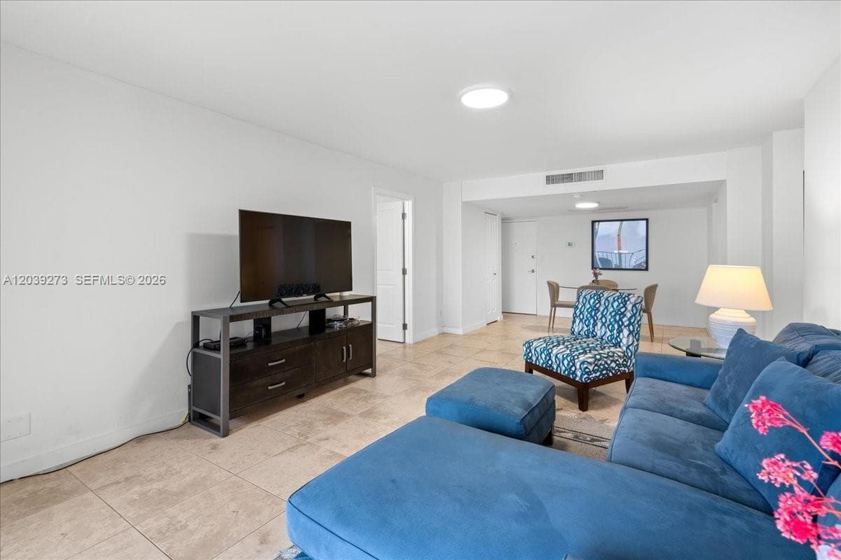 1900 S Ocean Blvd 11T photo 7
