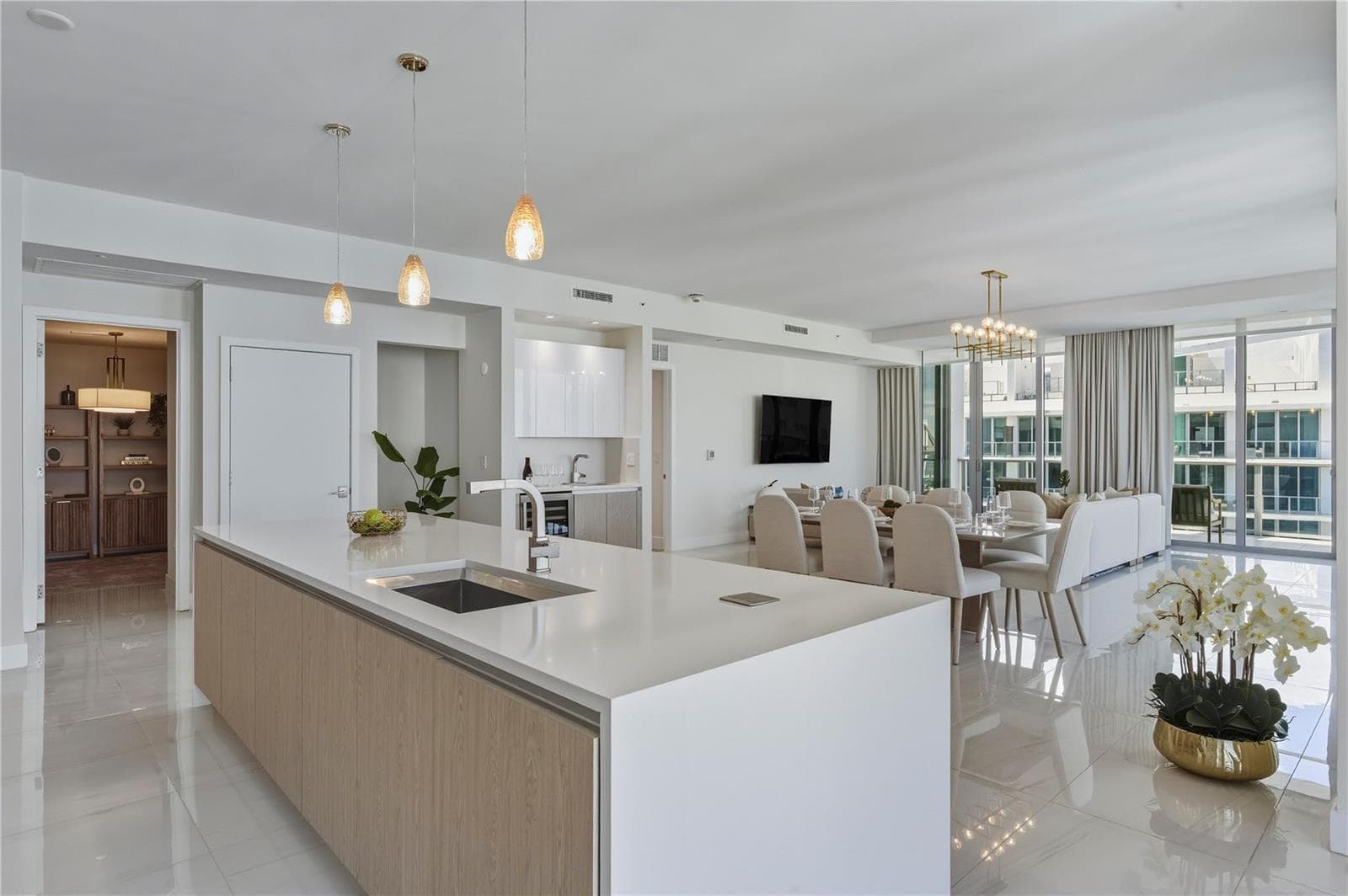 3100 N Ocean Drive P1903 photo 13
