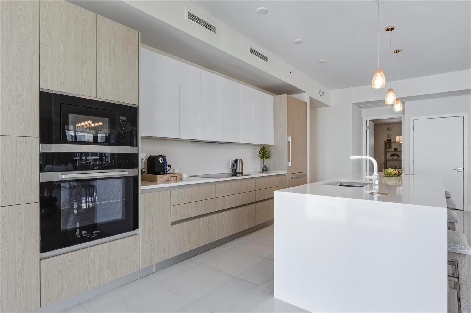 3100 N Ocean Drive P1903 photo 12