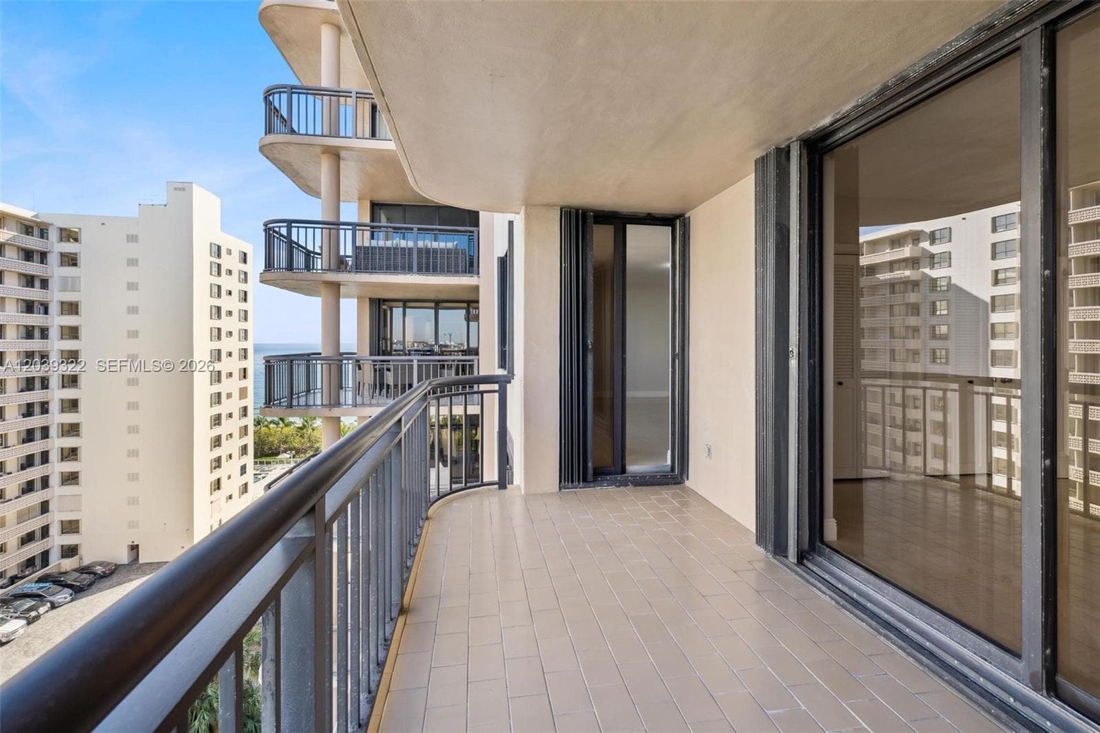 10175 Collins Ave 907 photo 18