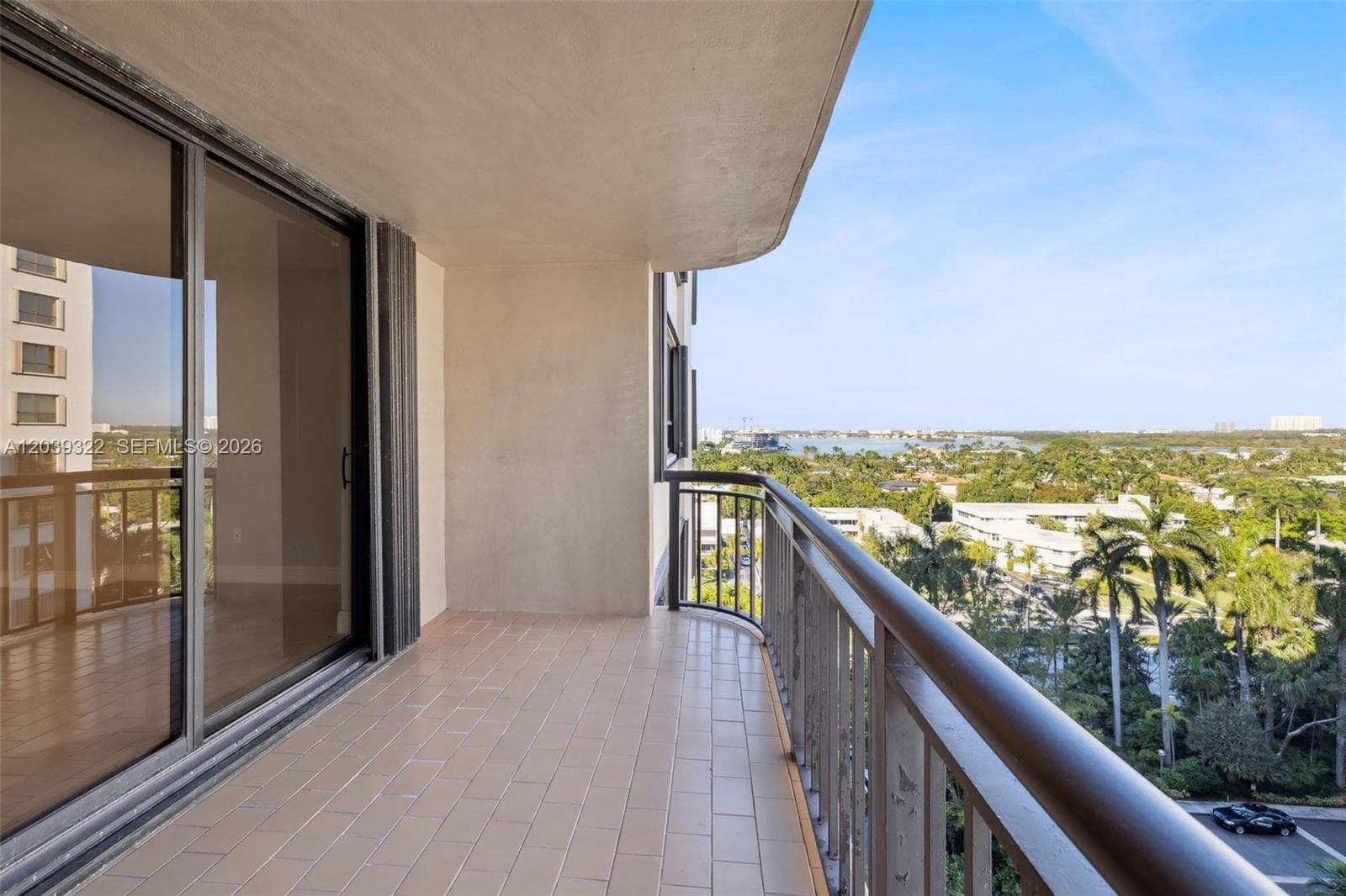 10175 Collins Ave 907 photo 19