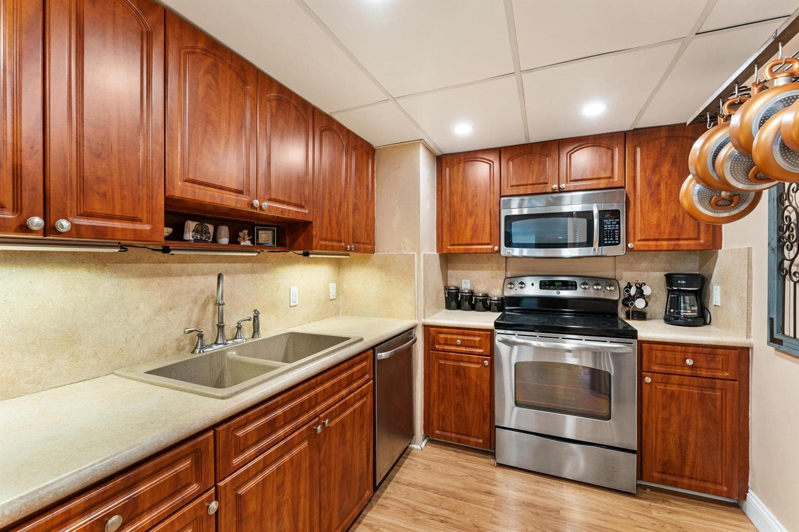 5600 N Flagler Drive 402 photo 12