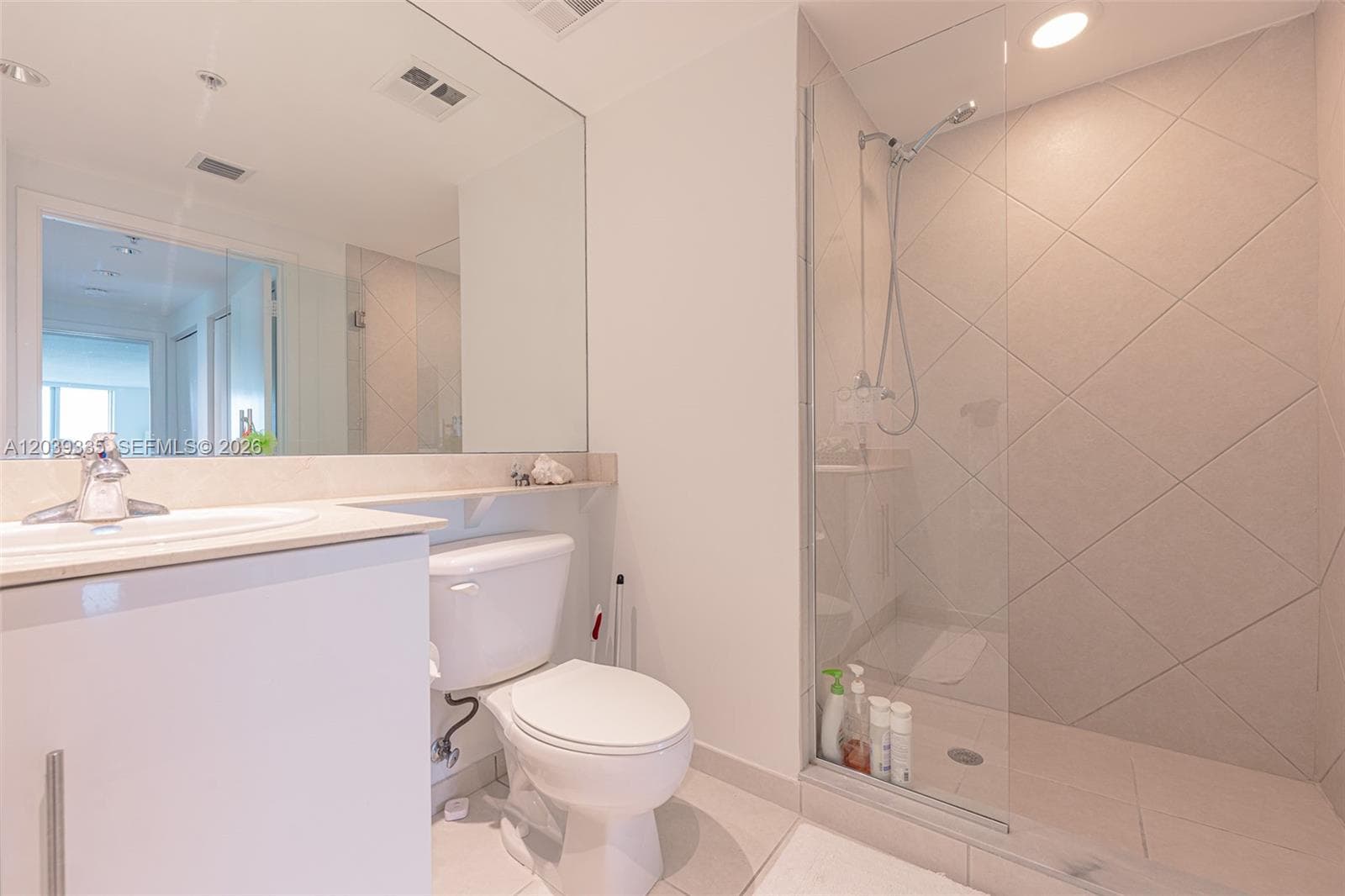 335 S Biscayne Blvd 1009 photo 13