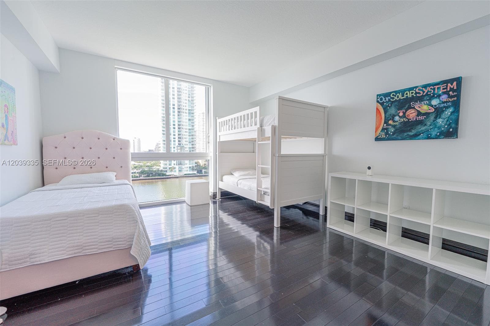 335 S Biscayne Blvd 1009 photo 24